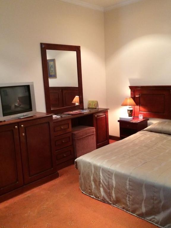 City Center Hotel Manama Bilik gambar