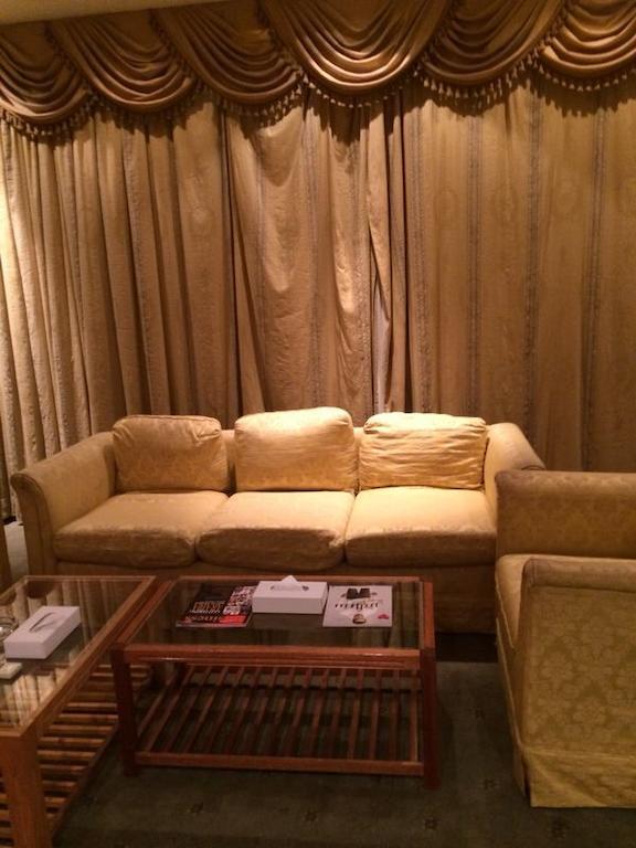 City Center Hotel Manama Bilik gambar
