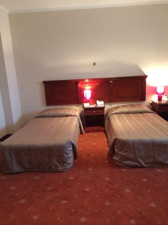 City Center Hotel Manama Bilik gambar